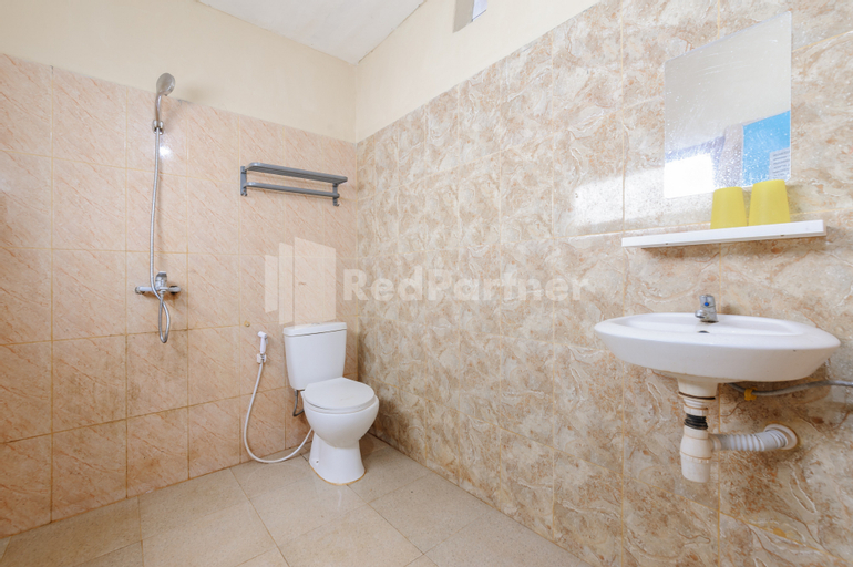 Bathroom 8