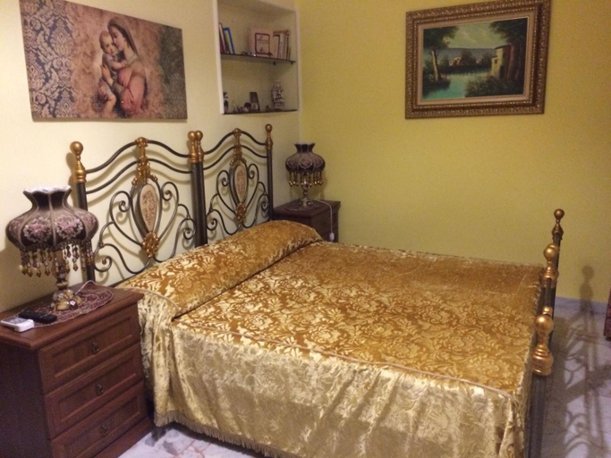 Others 5, B&B San Cristofero, Enna