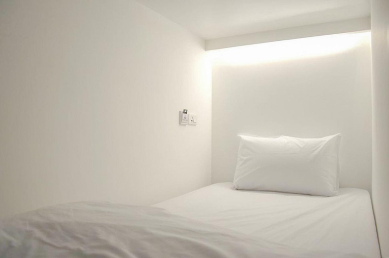 Bedroom 24