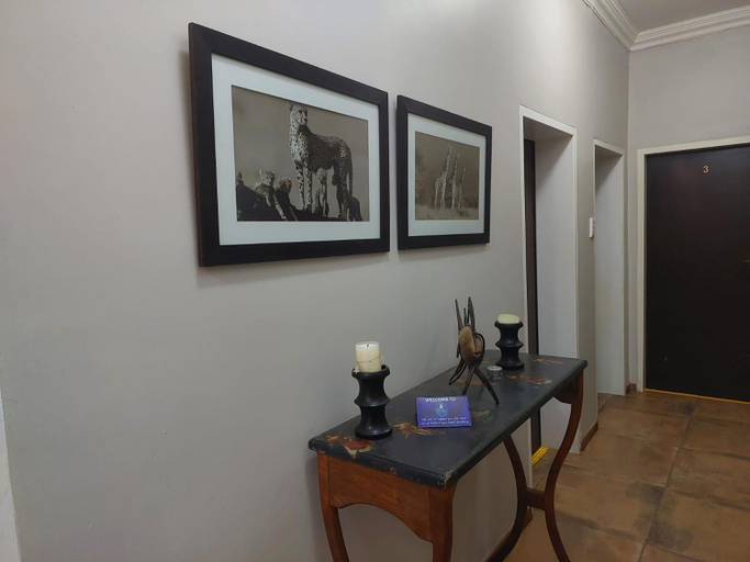 Others 5, Garrett B&B, City of Tshwane