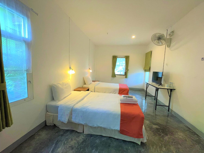 Bedroom 8