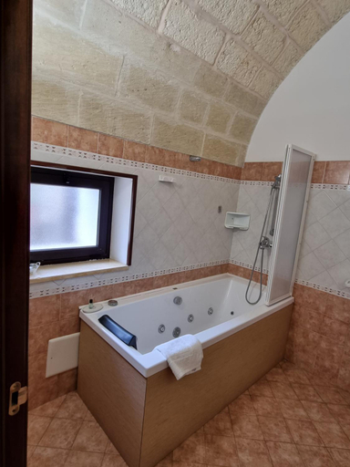 Bathroom 3, Villa Papaleo, Lecce