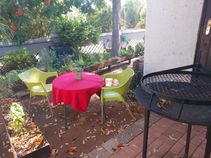 Others 5, Garrett B&B, City of Tshwane