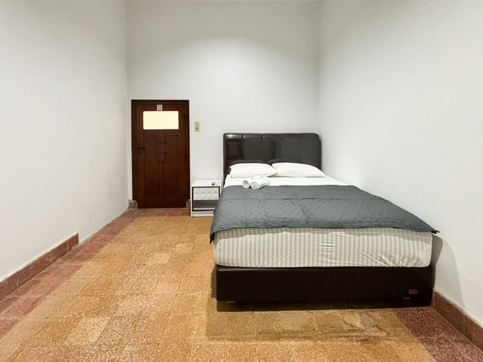 Bedroom 6