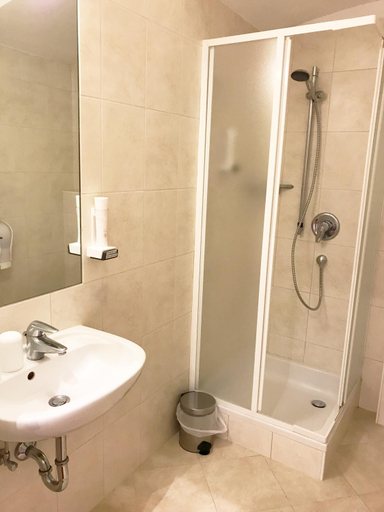 Bathroom 5, Manzoni Premium, Bolzano