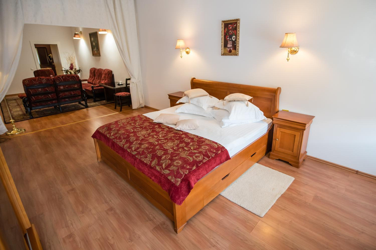 Bedroom 3, Villa Venus Hotel, Deva