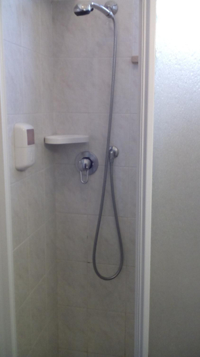 Bathroom 3, Albergo Moretti, Ancona