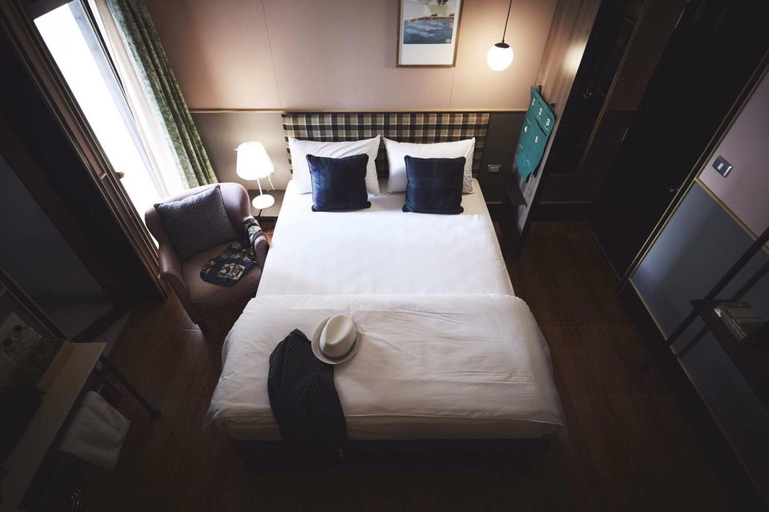 Bedroom 8
