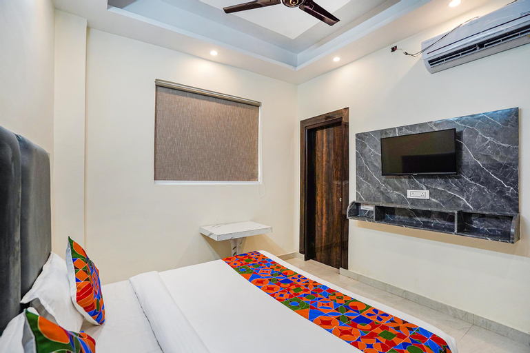 FabExpress Red Diamond, Ghaziabad