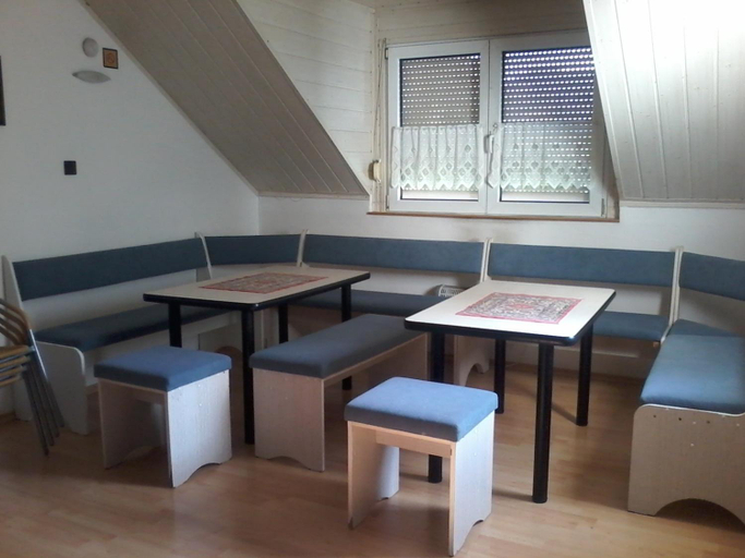 Others 5, Hostinec Banik, Liptovský Mikuláš