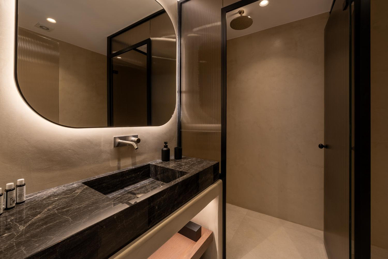 Bathroom 4, Splendid Mykonos Waterfront Villa, South Aegean