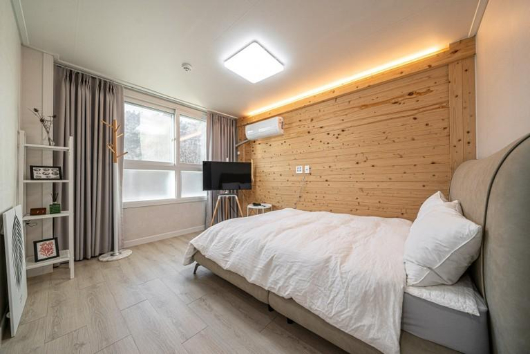 Bedroom 3, Jebudo Water World Pension, Hwaseong