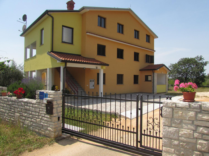 Others 5, Apartments Goga, Umag