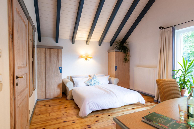 Bedroom 11
