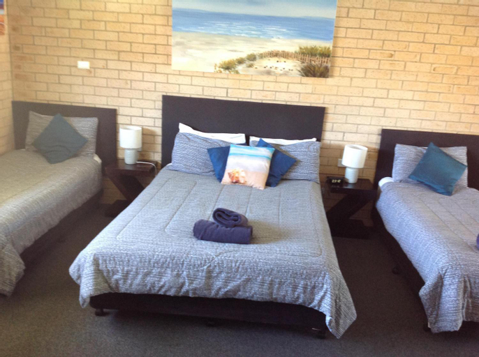 Bedroom 22