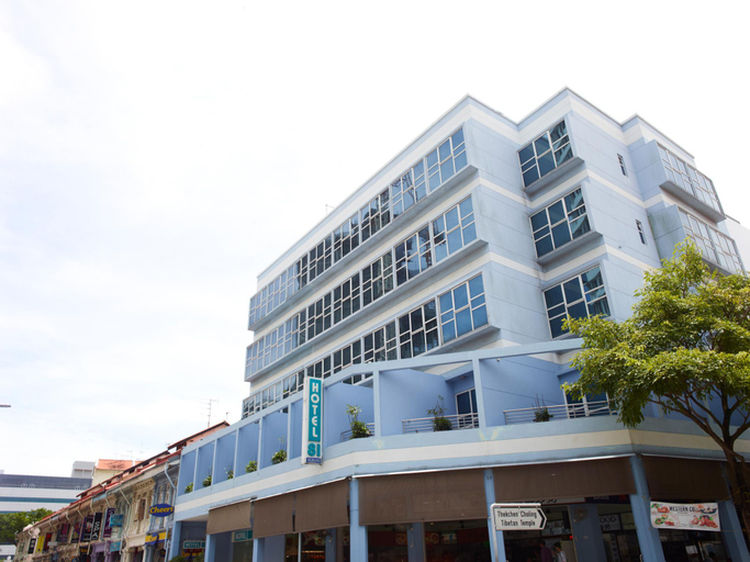 Exterior 5