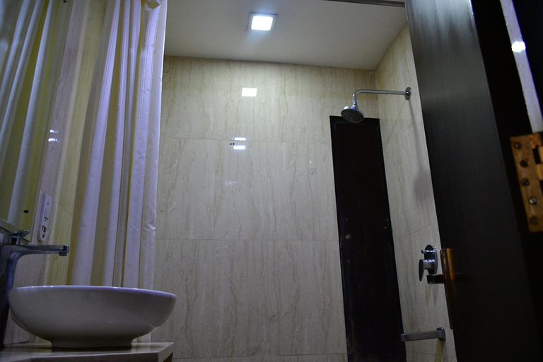 Bathroom 4, The Orion, Jaipur