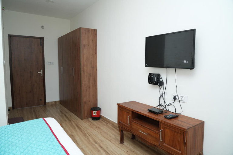 Bedroom 8
