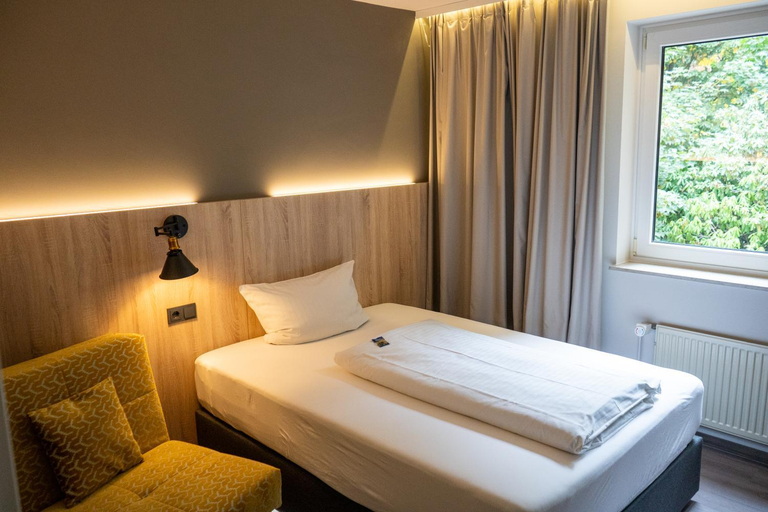 Bedroom 2, Hotel Haus Hohenstein, Ennepe-Ruhr-Kreis