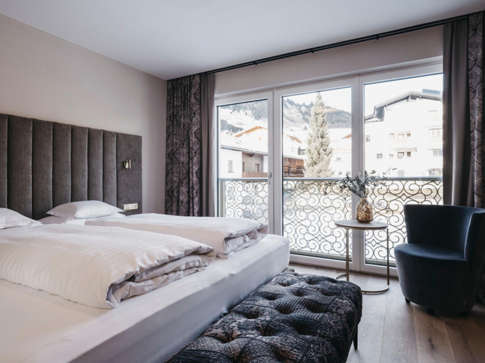 Bedroom 3, Hotel Chesa Monte 4Sterne Superior, Landeck