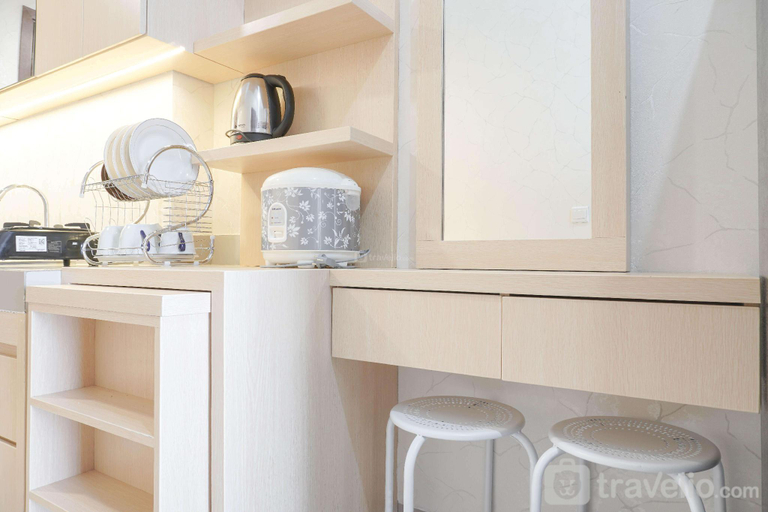 Others 5, Comfort and Warm 2BR Parkland Avenue By Travelio, South Tangerang
