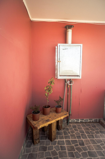 Others 4, Hostal el hermanito, El Loa