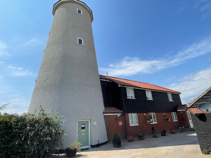 Others 4, Yaxham Mill, Norfolk