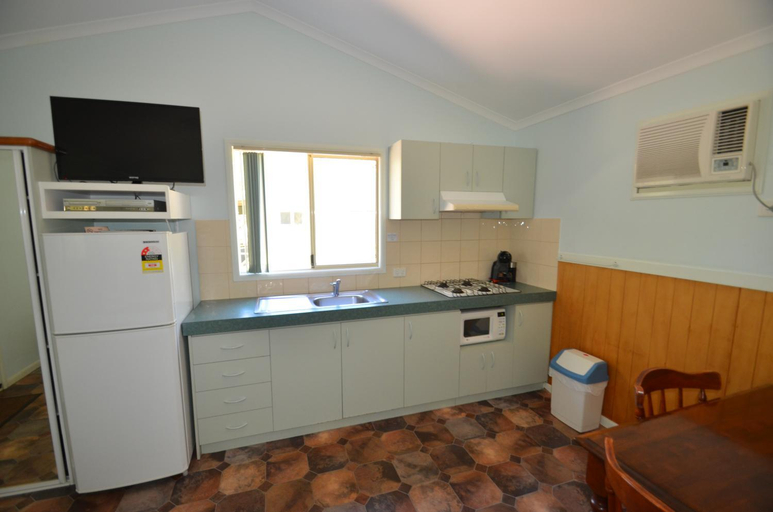 Dining Room 4