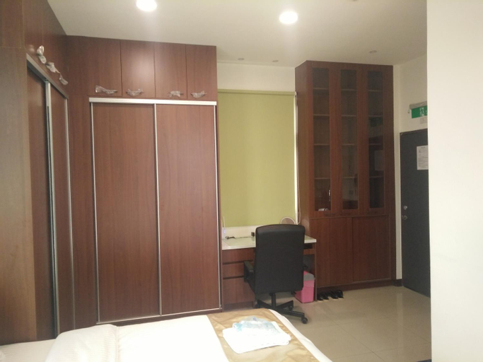 Bedroom 8