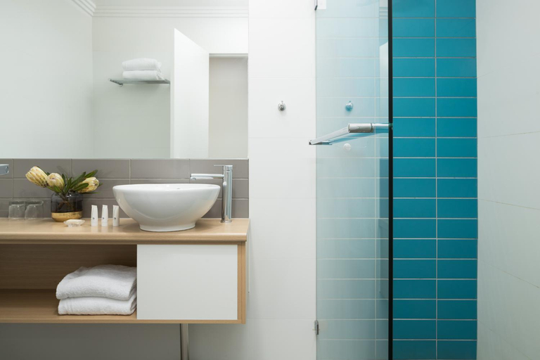 Bathroom 7