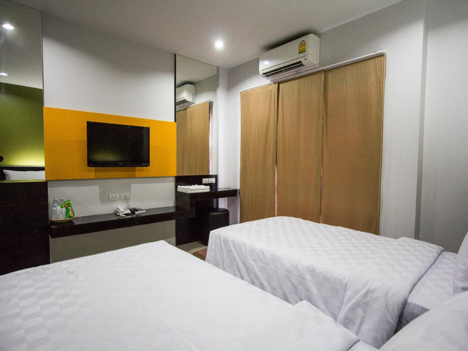 Bedroom 8