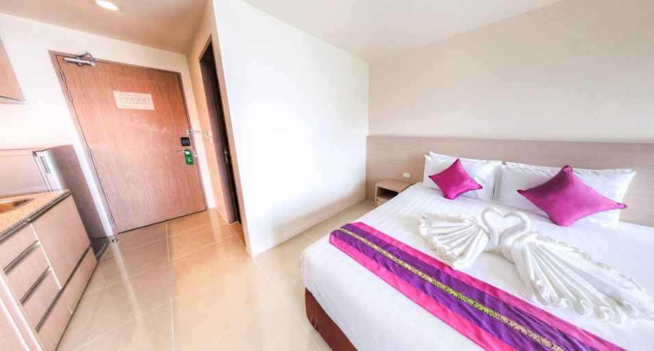 Bedroom 8