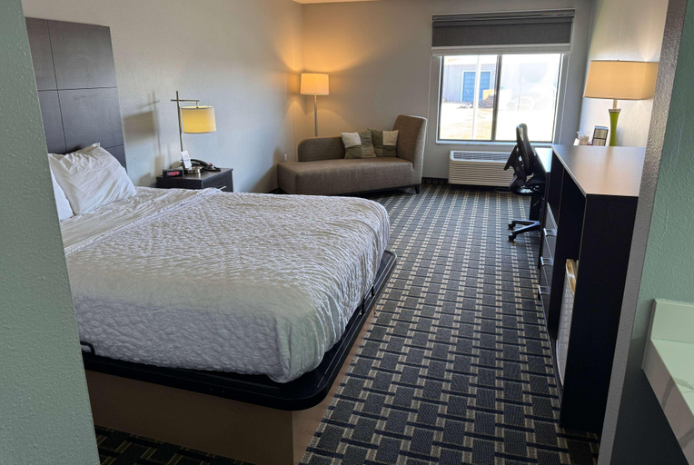 Bedroom 3, AmericInn by Wyndham Columbus Wisconsin, Columbia