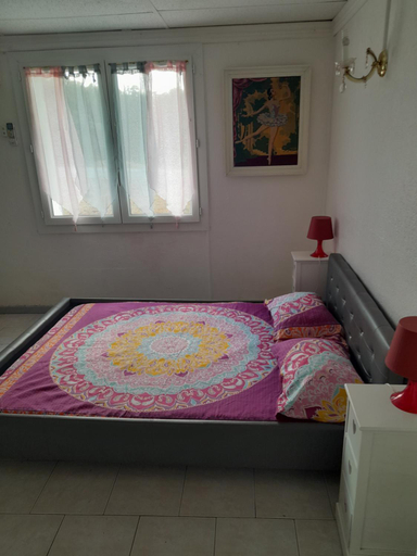 Bedroom 4, le patio des garrigues, Gard
