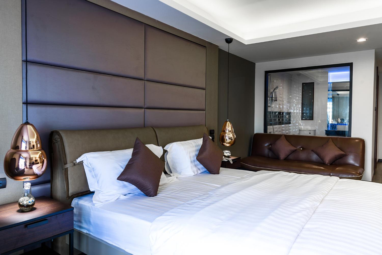Bedroom 13