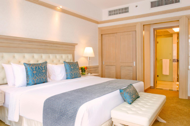 Bedroom 8