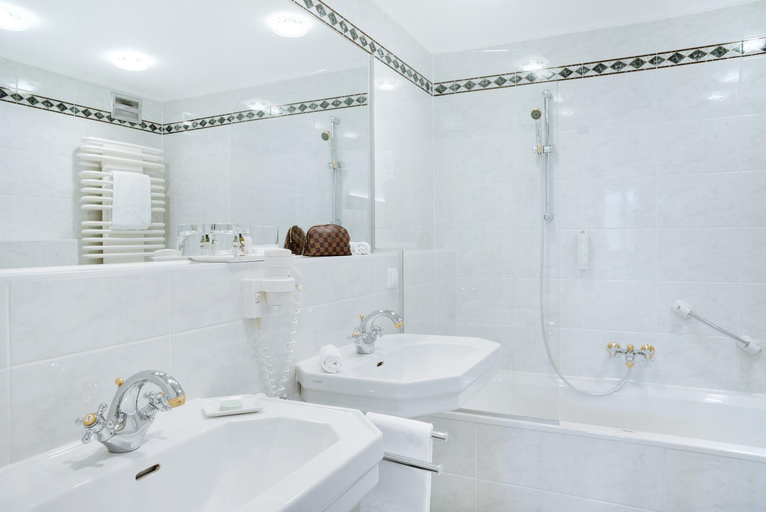 Bathroom 5