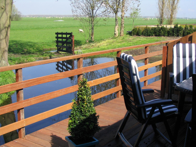 Others 3, Appartementen Rijnhoeve, Rijnwoude