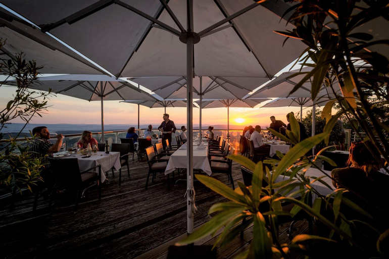 Food & Drinks 3, Hotel UTO KULM car-free hideaway in Zurich, Affoltern