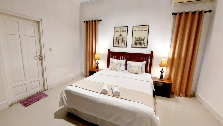 Bedroom 14
