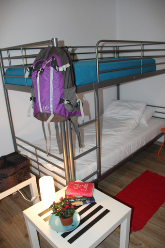 Others 2, Baba Hostel, Kalisz