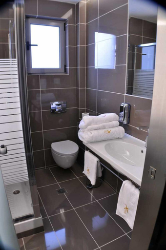 Bathroom 2, X Dream Hotel-Adults Only, Attica