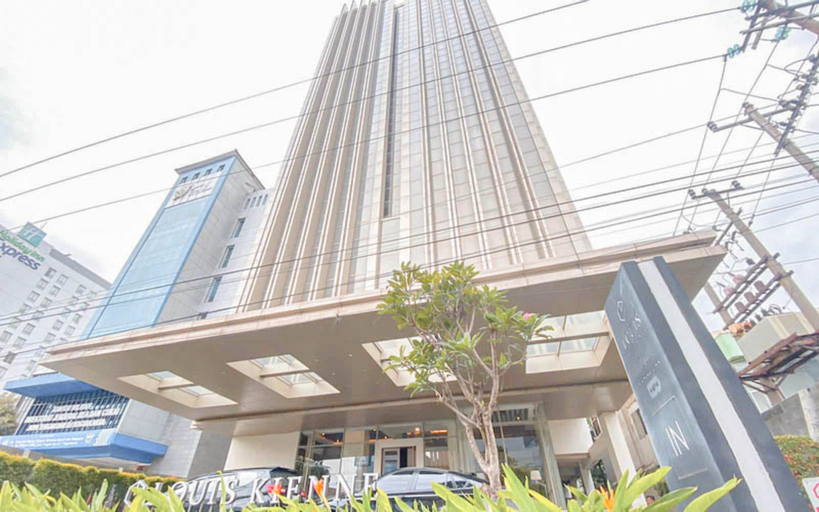 Exterior & Views 2, Good Homey Studio Apartment Warhol (W/R) Residences By Travelio, Semarang