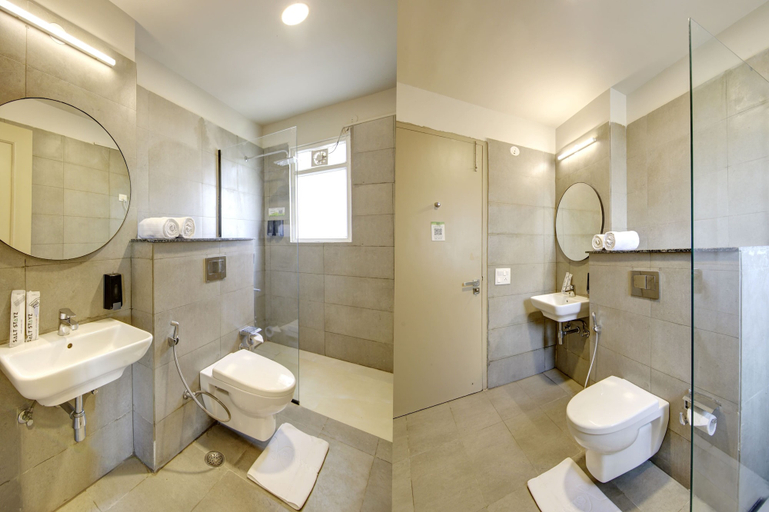 Bathroom 5, Saltstayz Select - Golf Course Road & Sector 27, Gurgaon