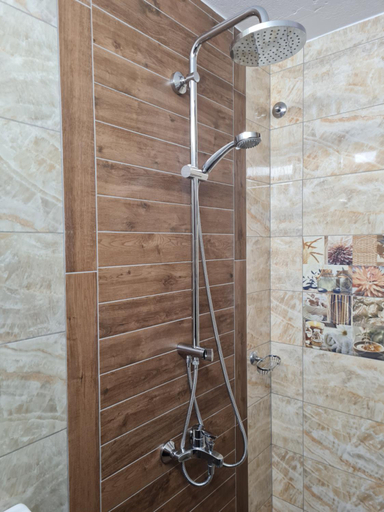 Bathroom 3, Chuchura Family Hotel, Koprivshtitsa