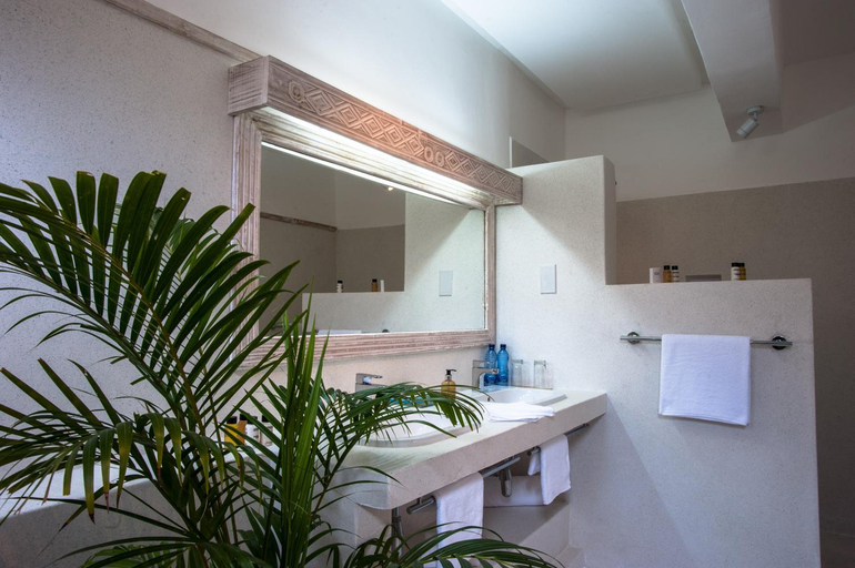 Bathroom 4, Medina Palms, Kilifi North