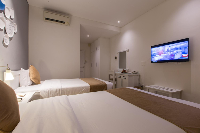 Bedroom 8