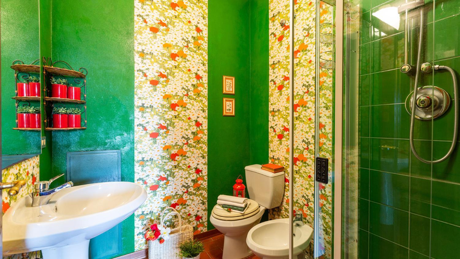 Bathroom 4, VILLA IL COLLE DI MORIANO 8, Emma Villas, Lucca