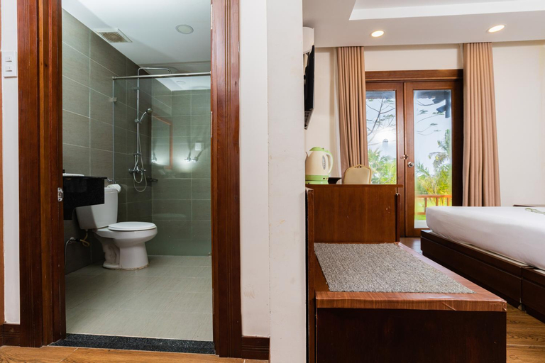 Bathroom 26