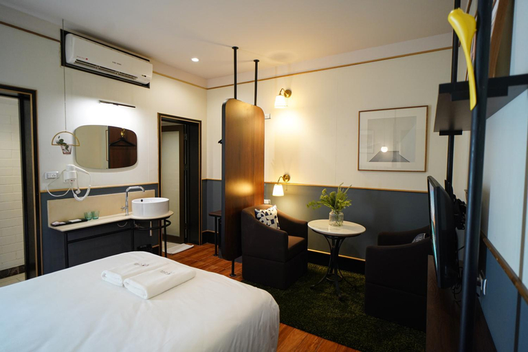 Bedroom 5